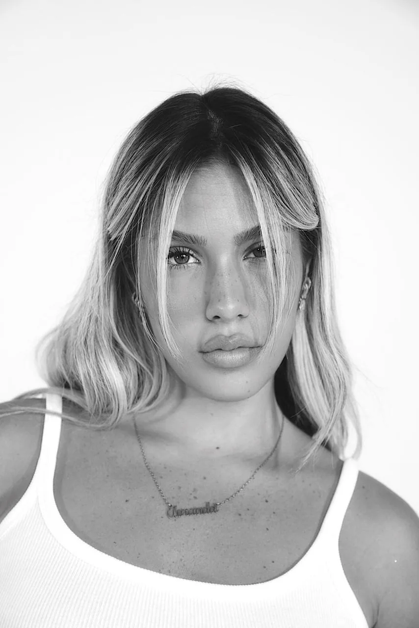 Amanda Braganca - Cosmos Model Management
