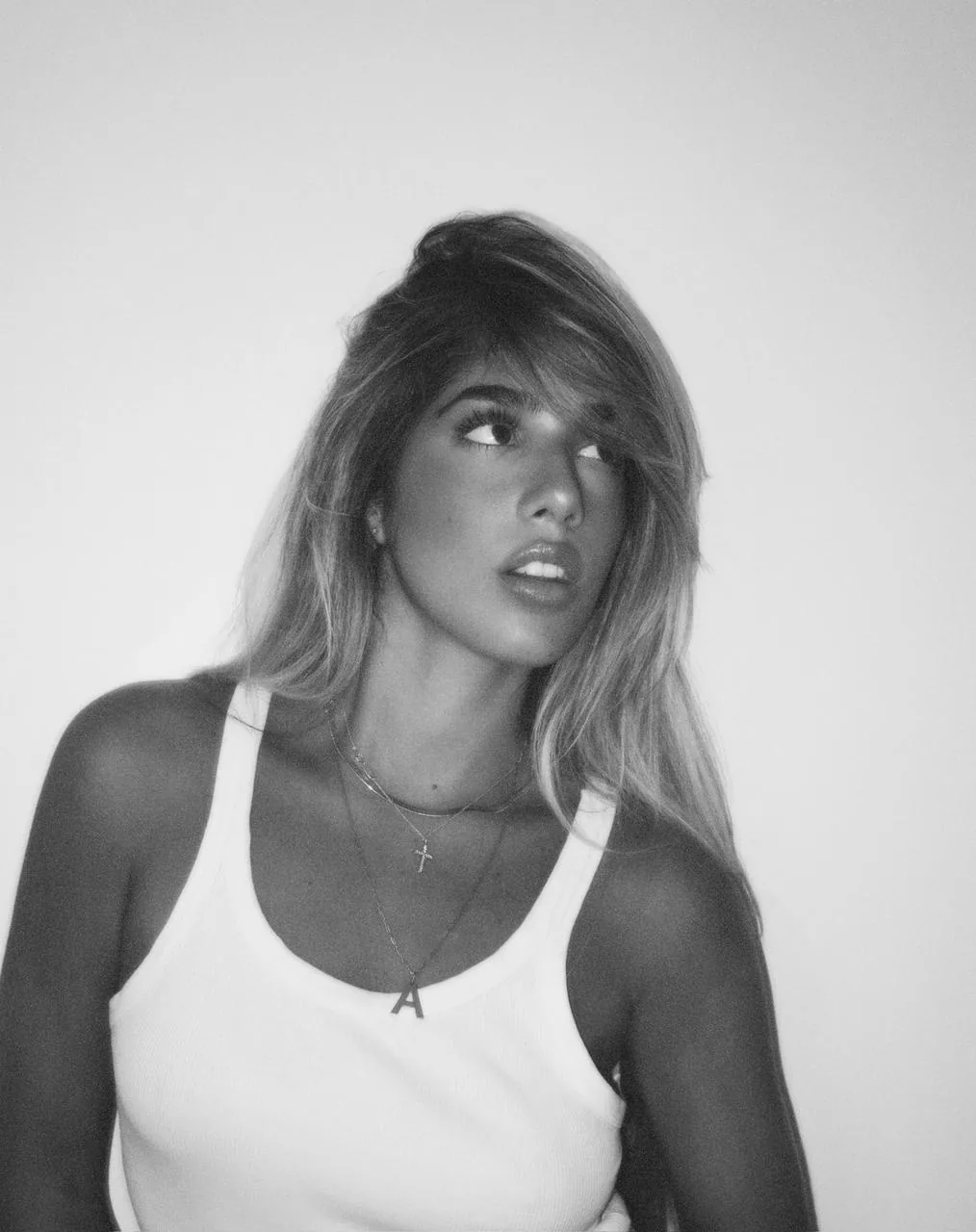 Amanda Braganca - Cosmos Model Management