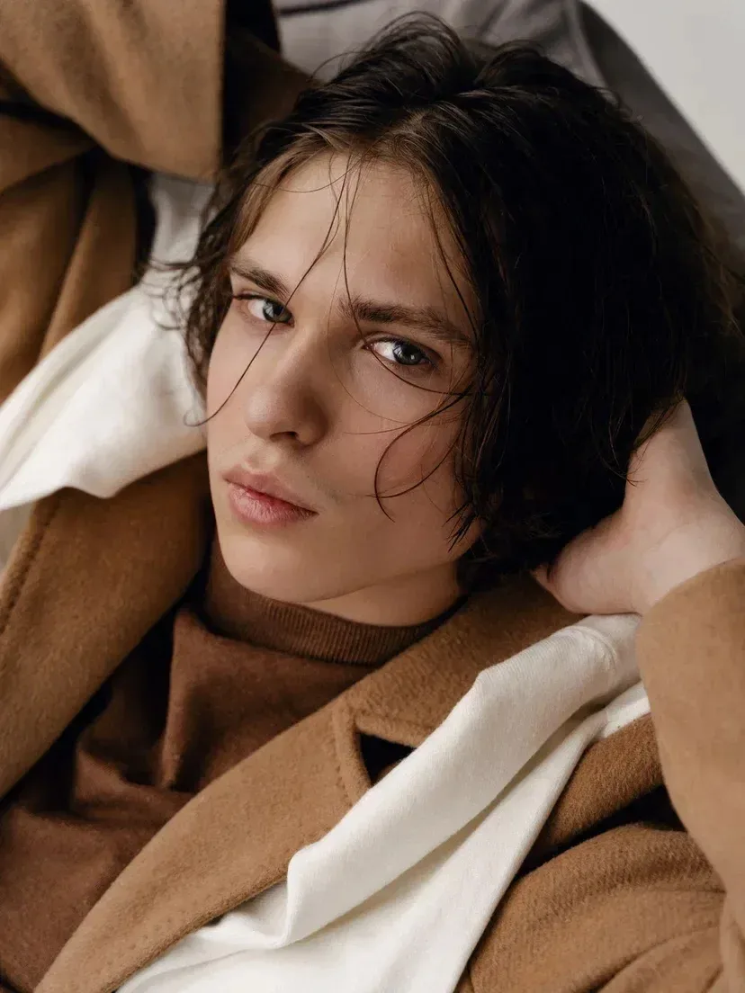 Artie Diatkov - Cosmos Model Management