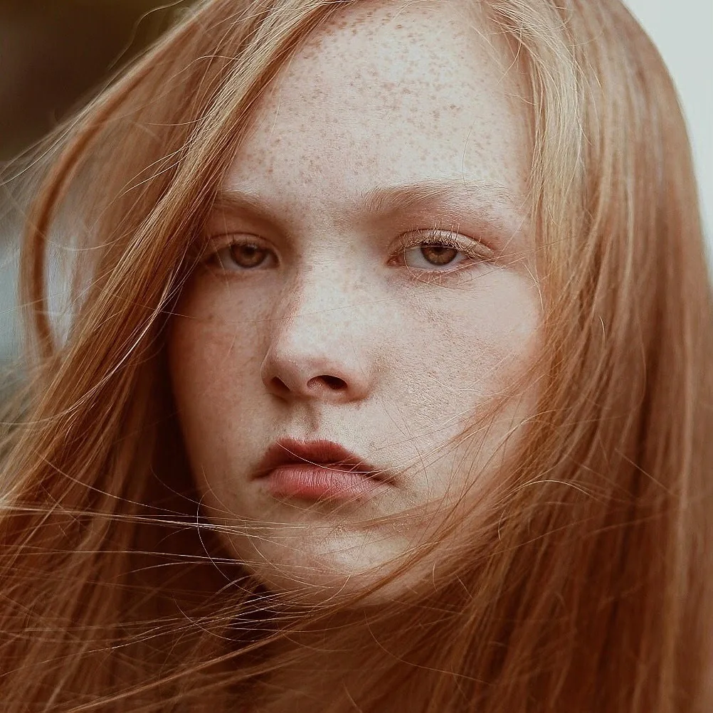 Catarina Brand - Cosmos Model Management
