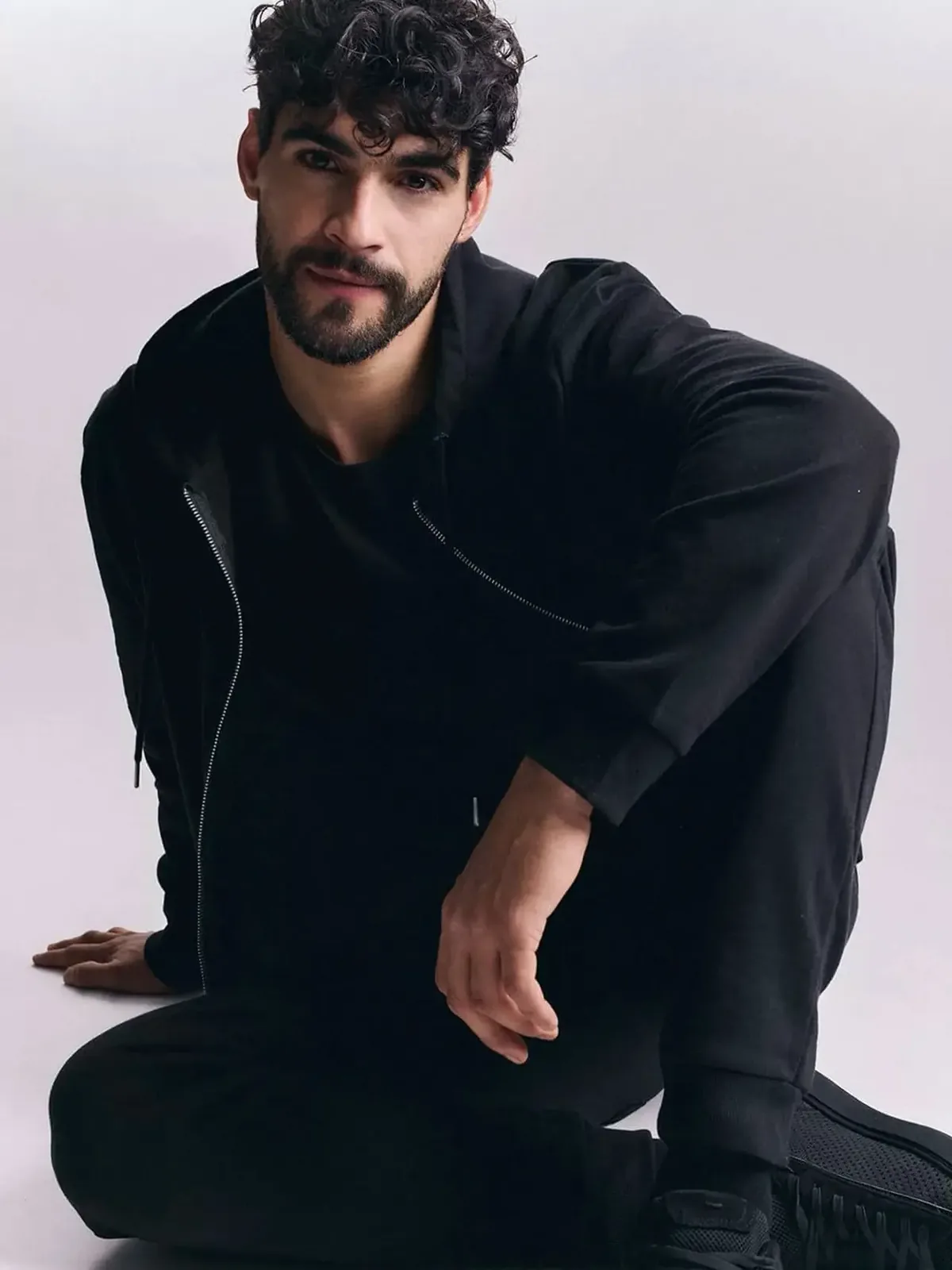 Elias Belganti - Cosmos Model Management