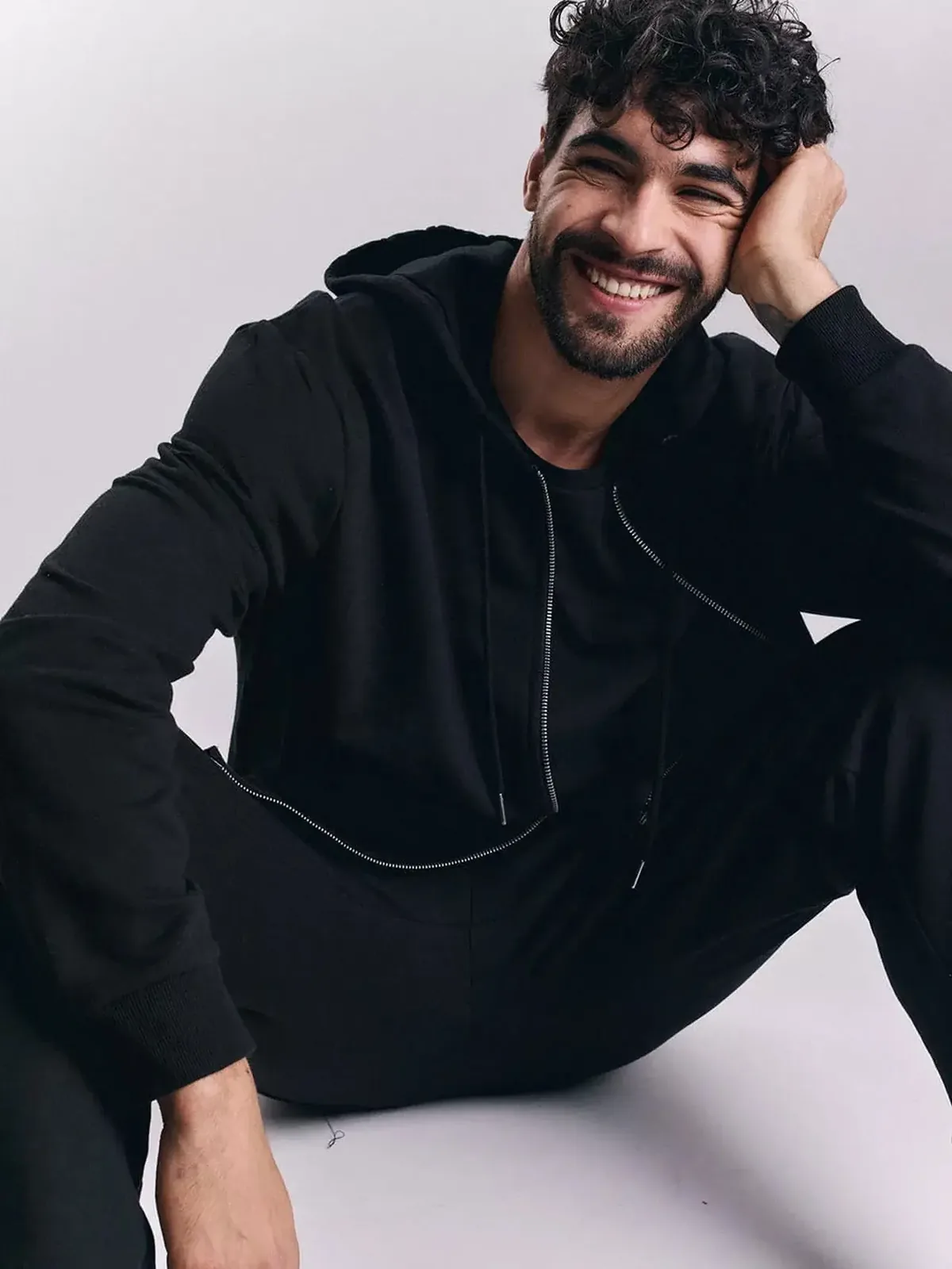 Elias Belganti - Cosmos Model Management