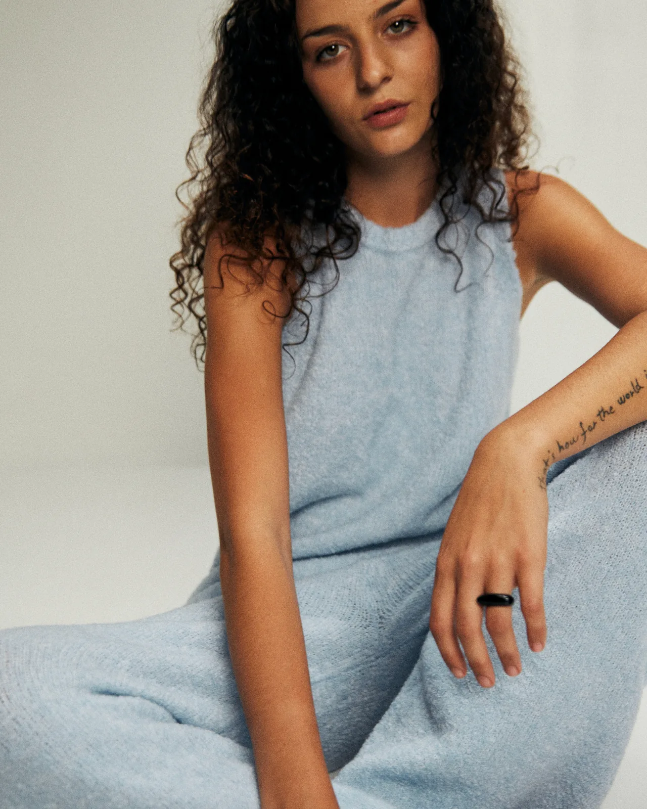Elyne Poiroux - Cosmos Model Management