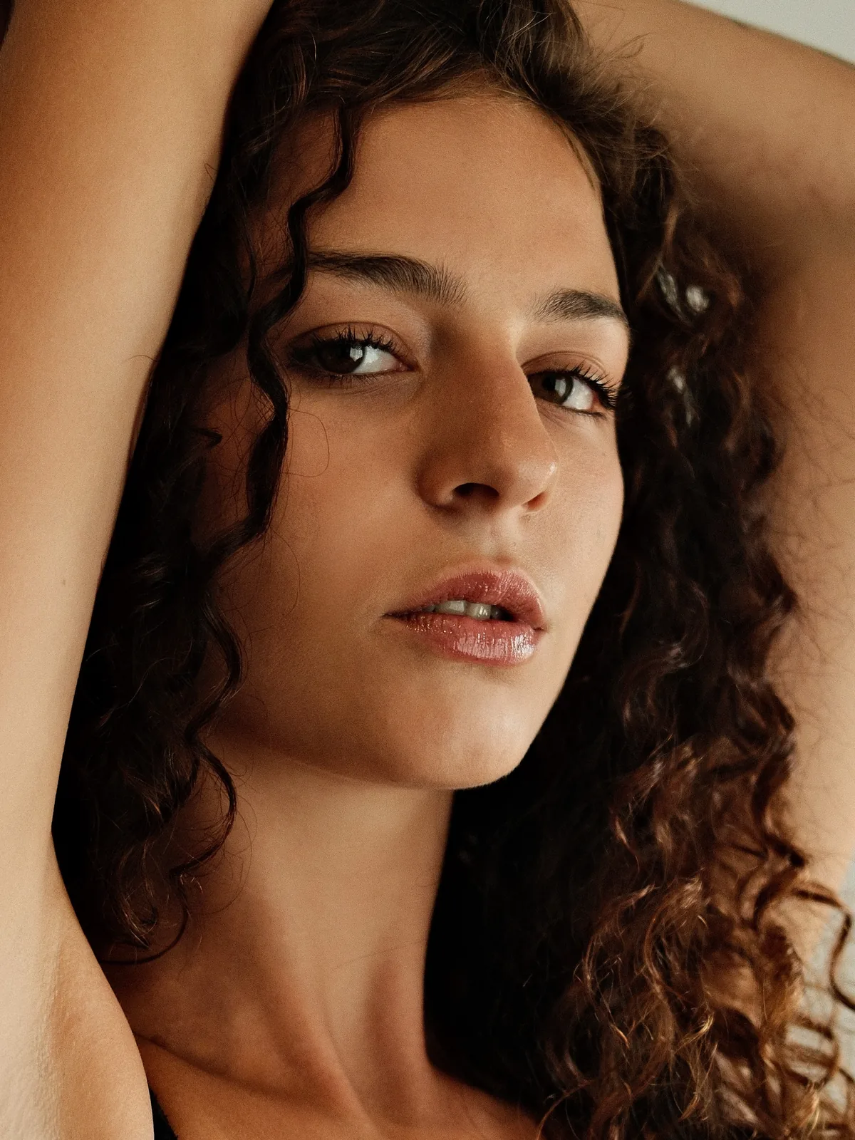 Elyne Poiroux - Cosmos Model Management