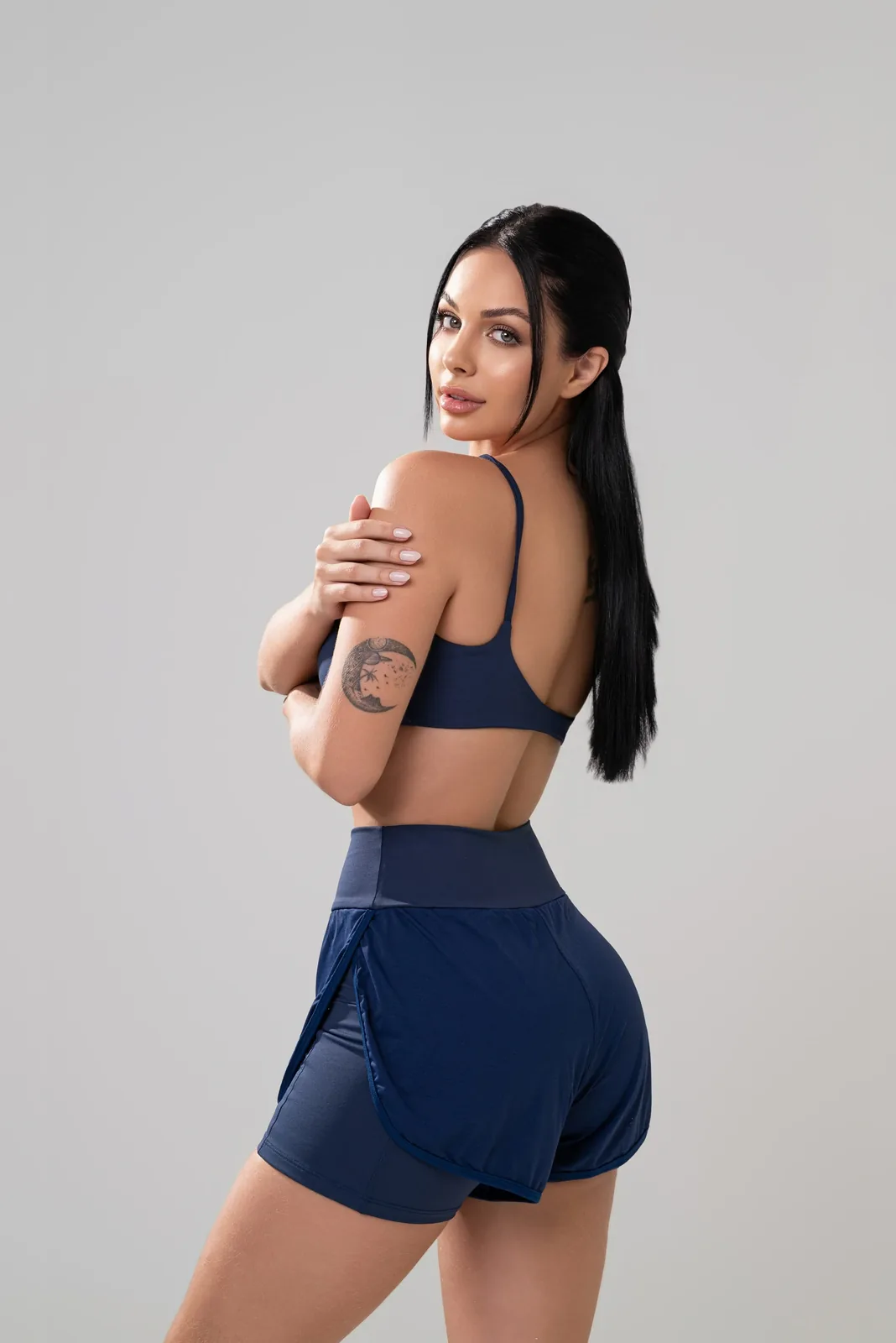 Gabriela Campos - Cosmos Model Management