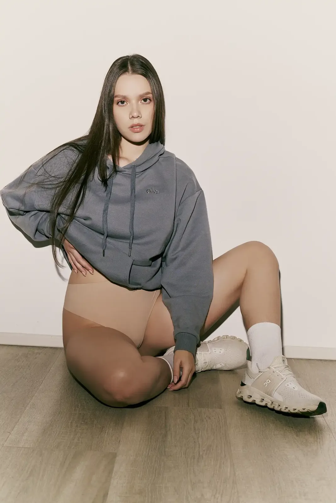 Giselle Acosta - Cosmos Model Management
