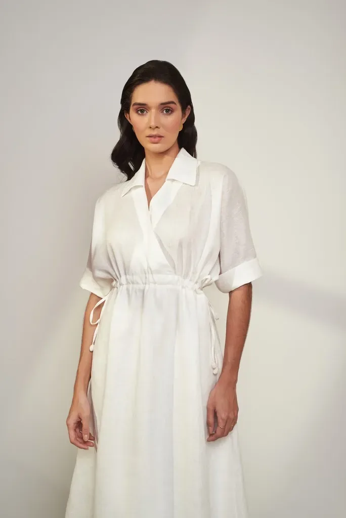 Ingrid Carvalho - Cosmos Model Management