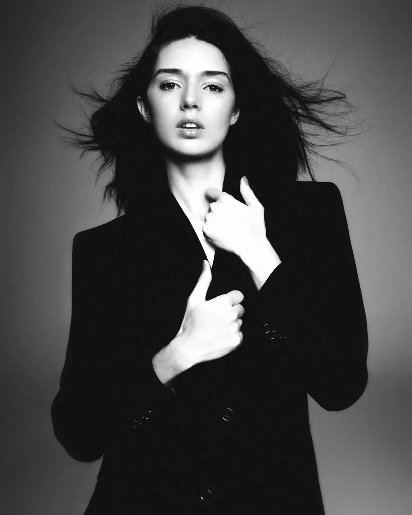 Ingrid Carvalho - Cosmos Model Management