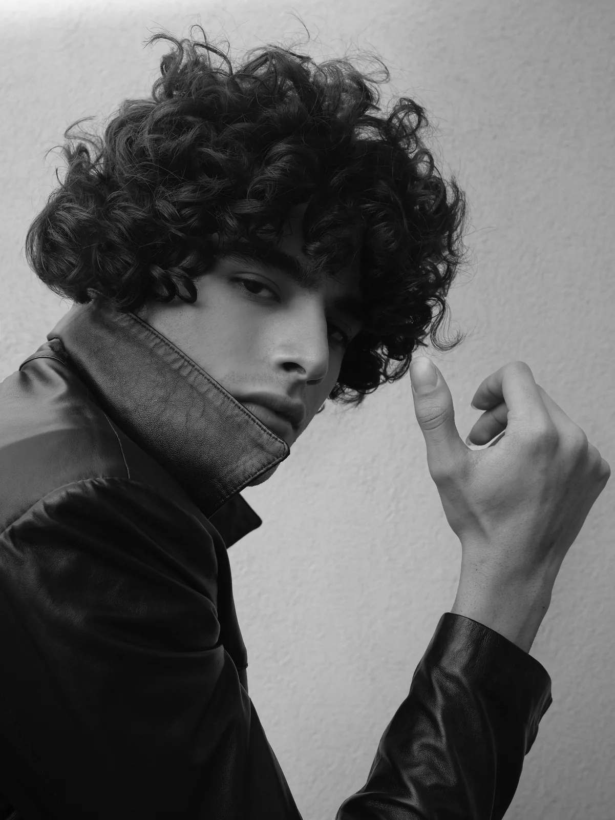 Karen Saadatnia - Cosmos Model Management