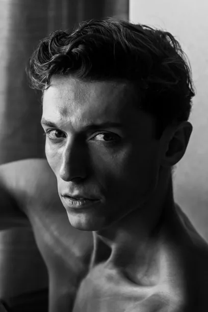 Karl Busson - Cosmos Model Management