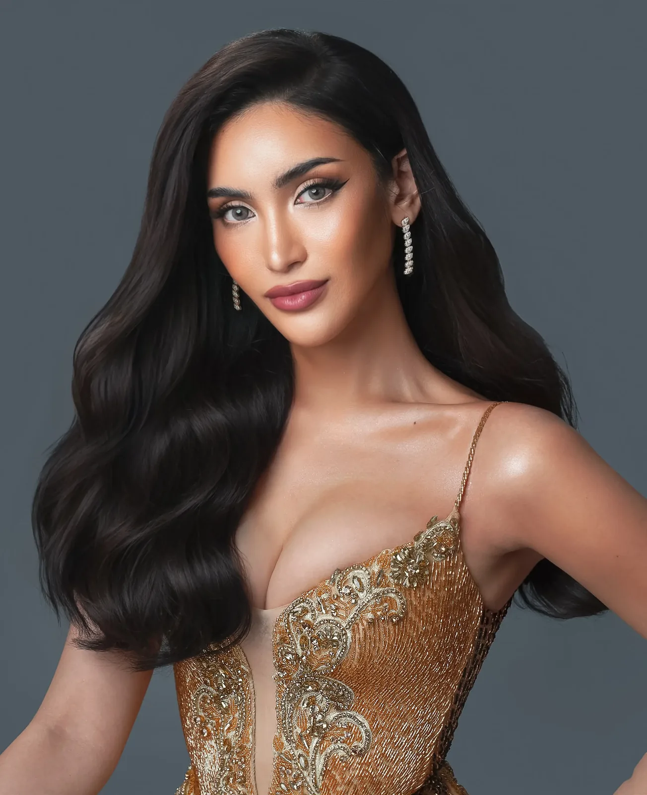 Keylyn Trajano - Cosmos Model Management