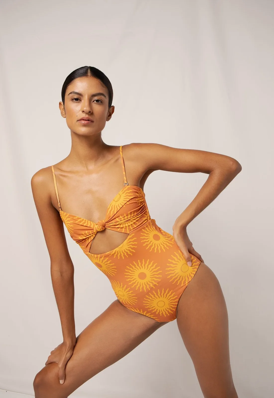 Laura Herrera - Cosmos Model Management