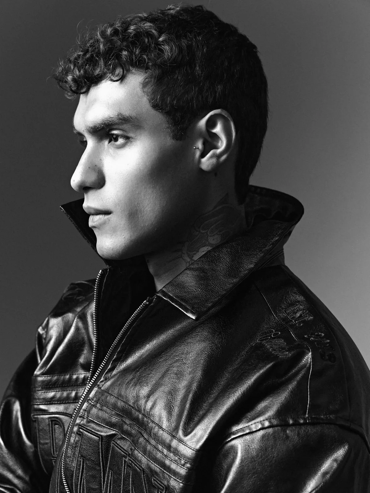 Leandro Da Silva - Cosmos Model Management