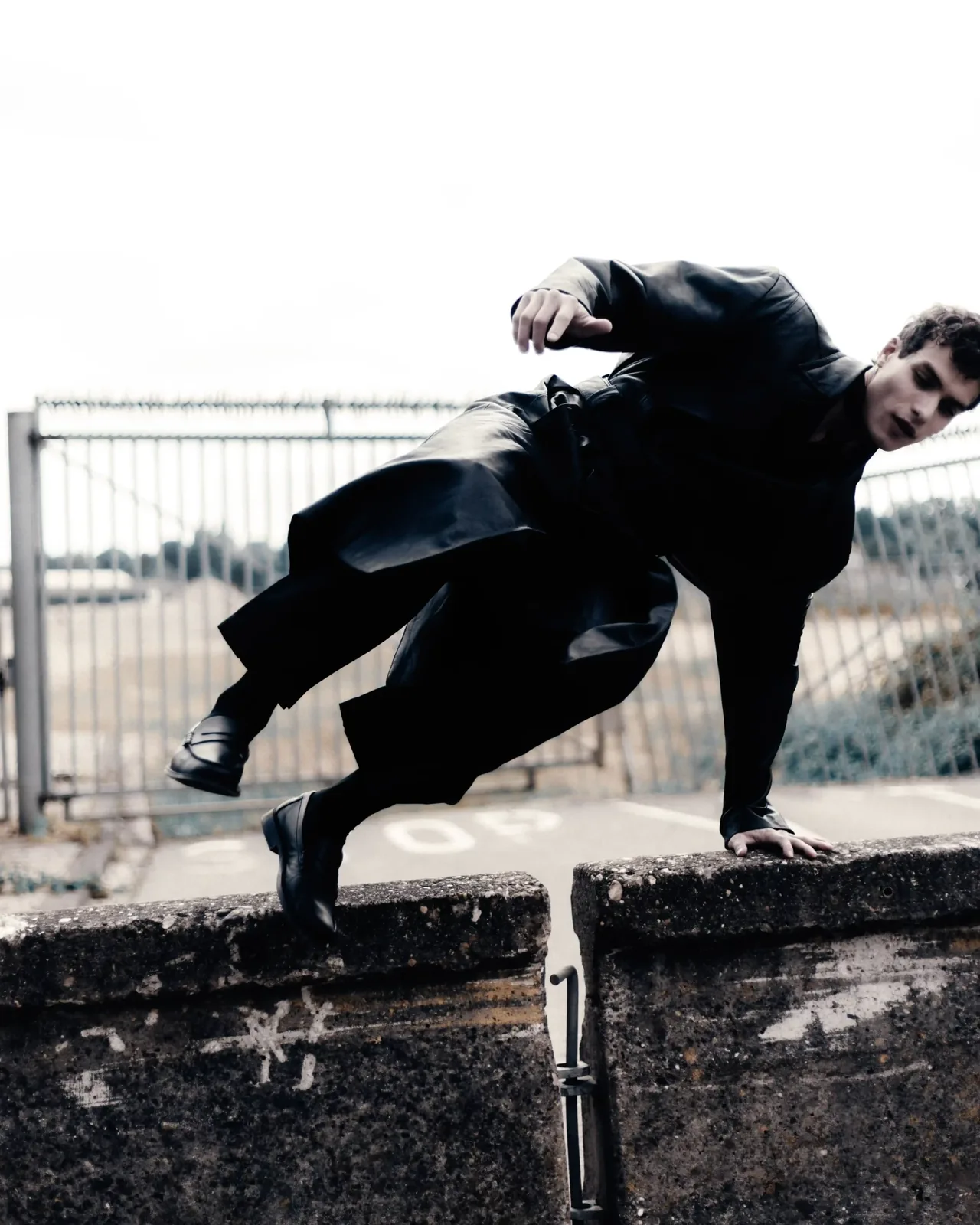 Leandro Da Silva - Cosmos Model Management