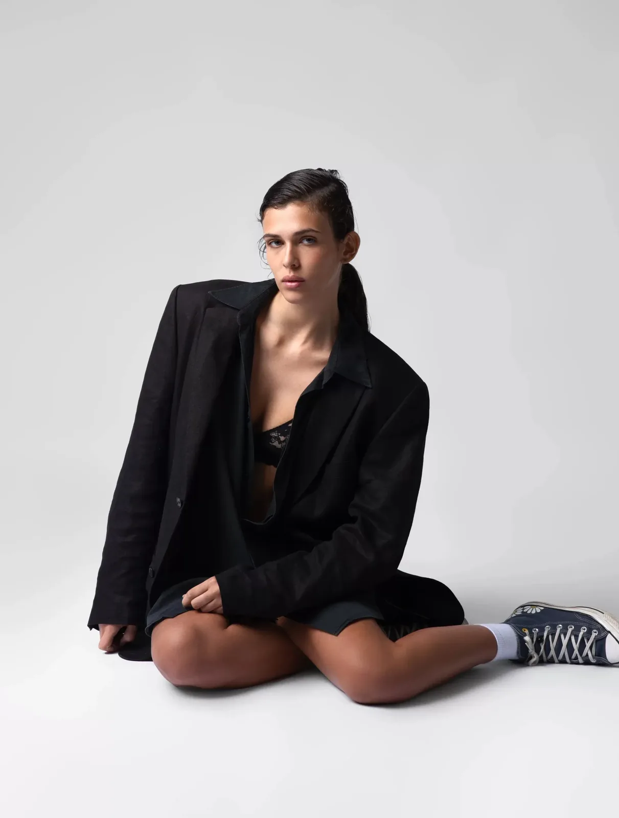 Leticia Dos Santos - Cosmos Model Management