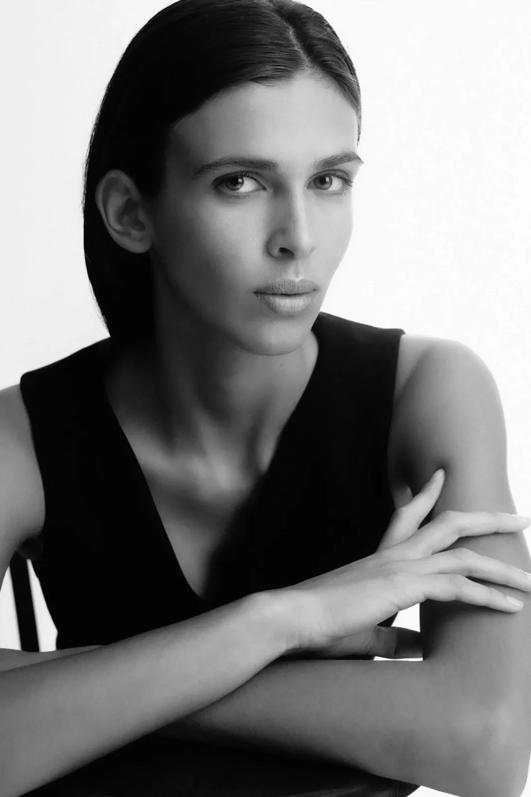 Leticia Dos Santos - Cosmos Model Management