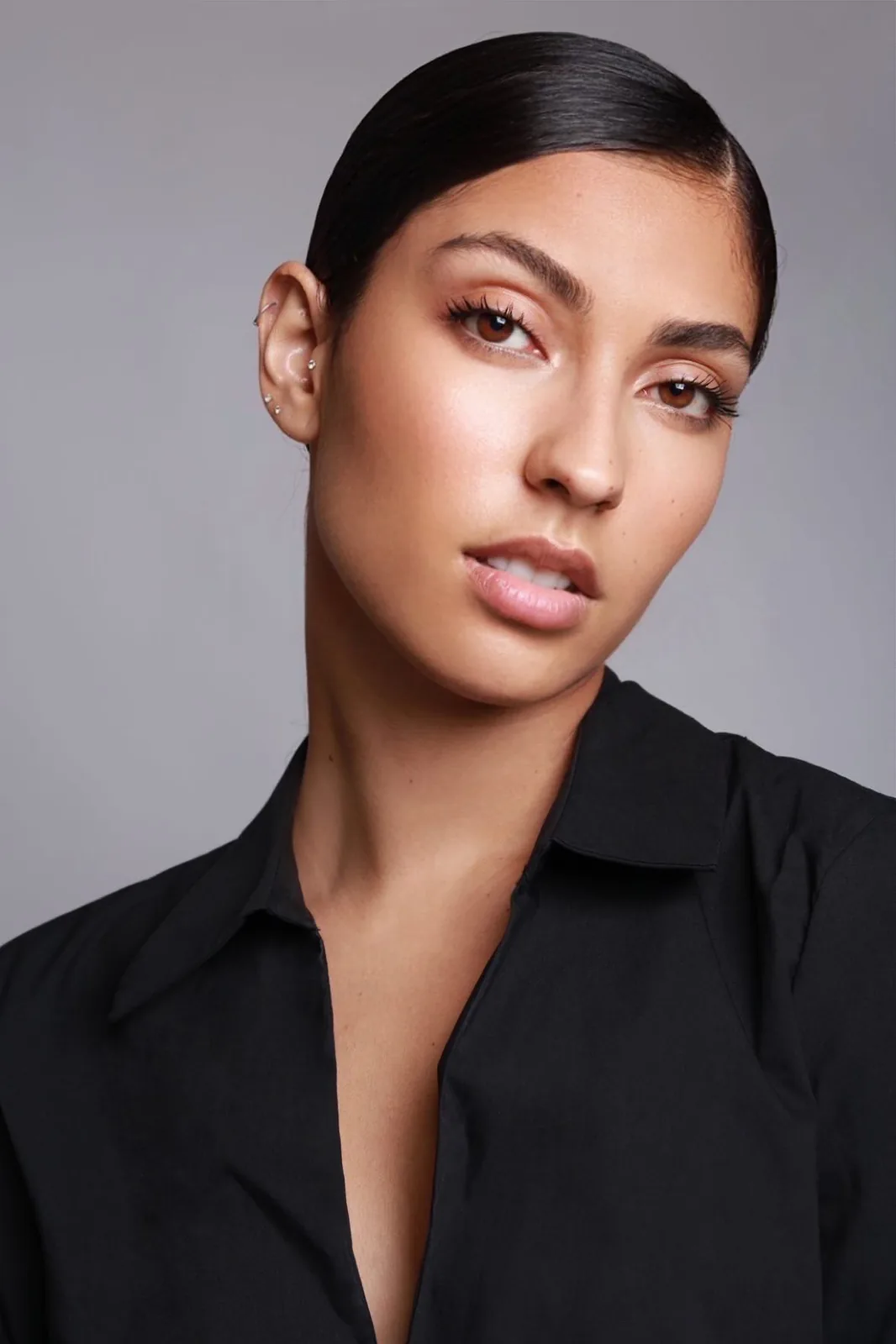 Lorena Nogueira - Cosmos Model Management