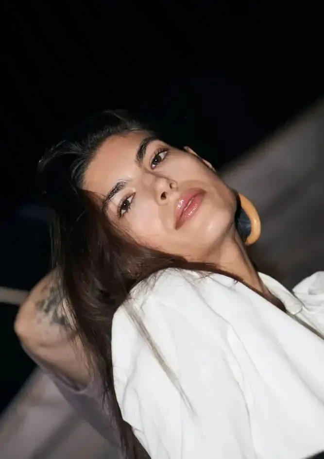 Luiza Maica - Cosmos Model Management