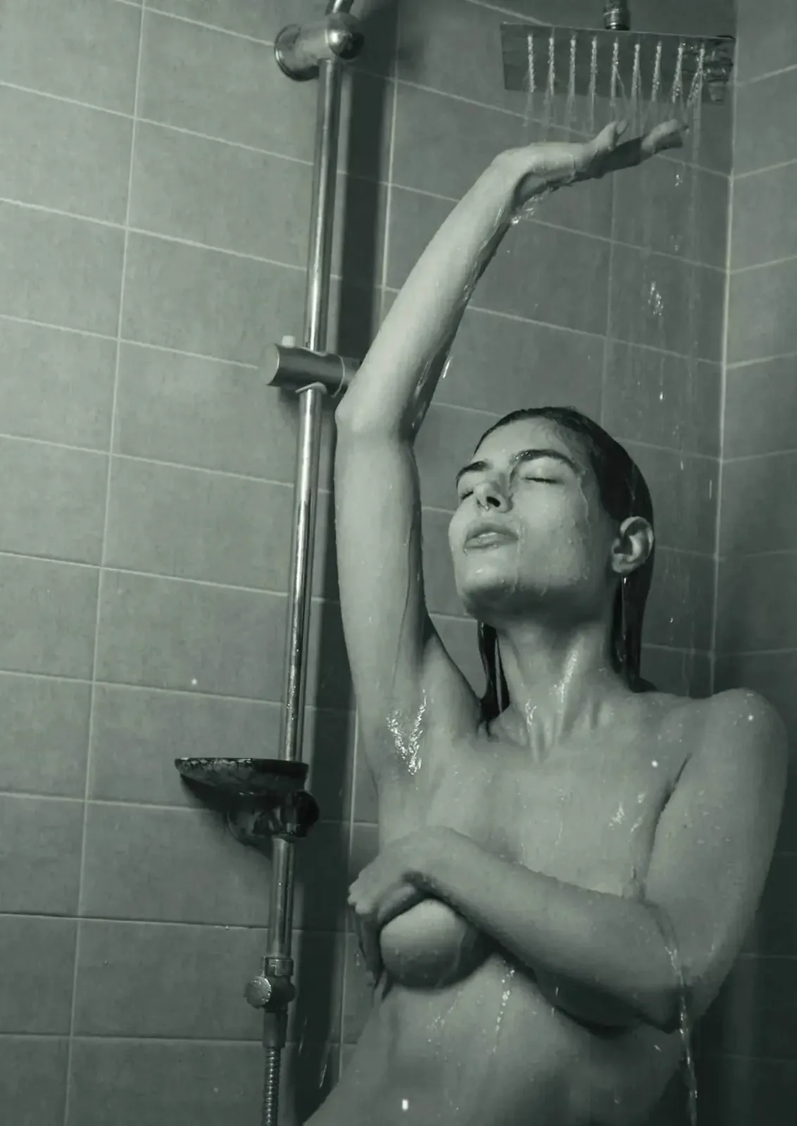 Luiza Maica - Cosmos Model Management