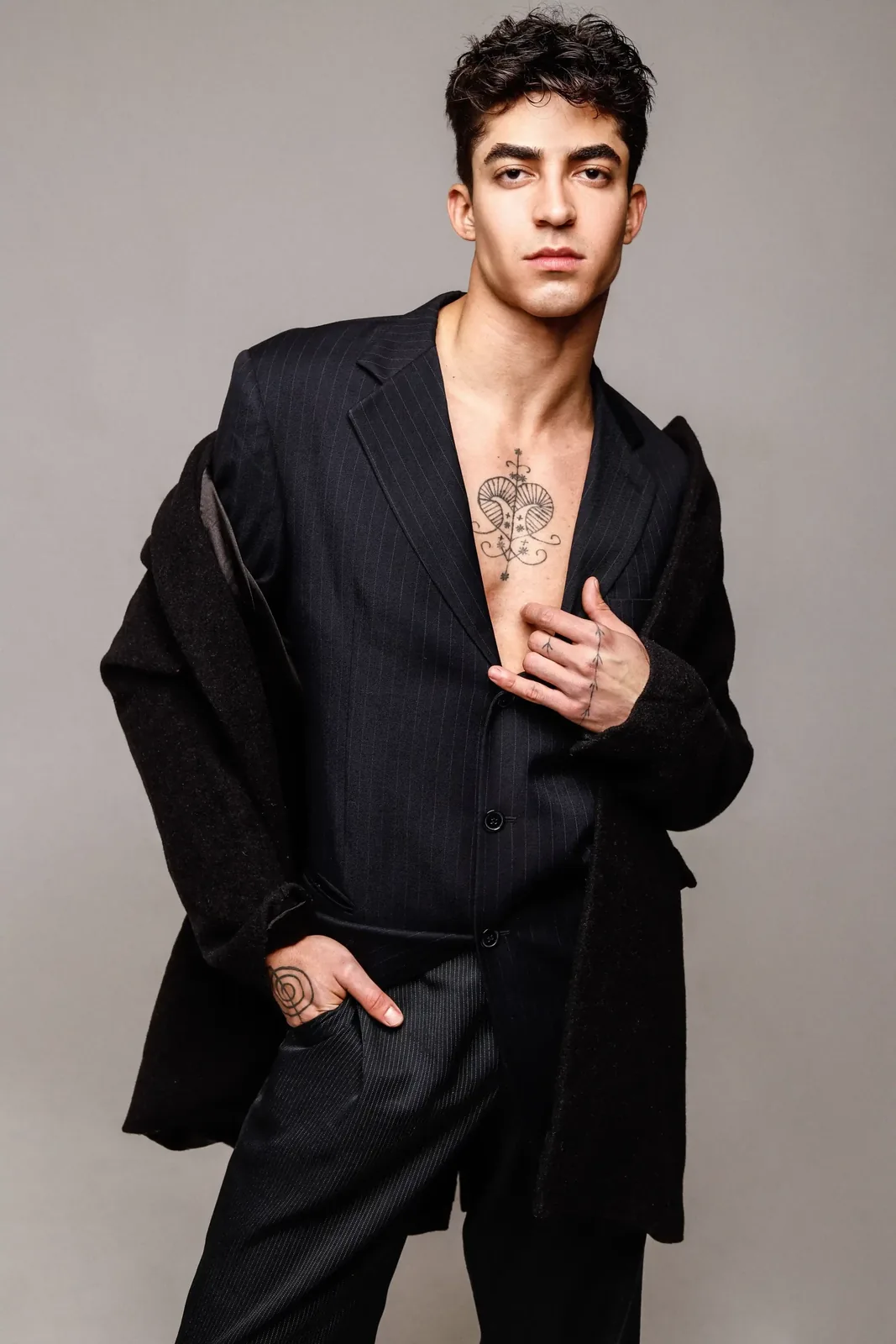 Mateus Grunewald - Cosmos Model Management