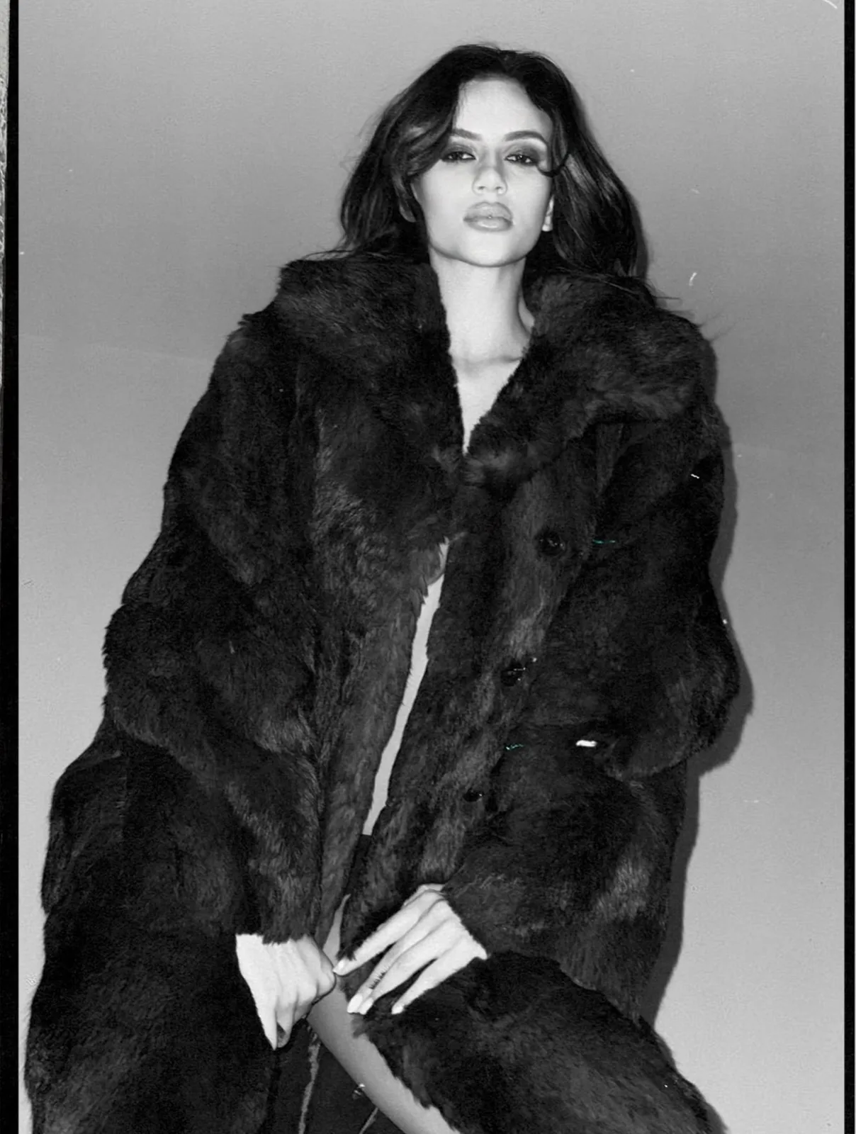 Myllena Voitach - Cosmos Model Management