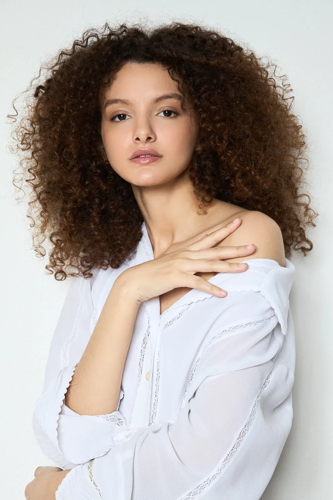 Natalie Baquiega - Cosmos Model Management