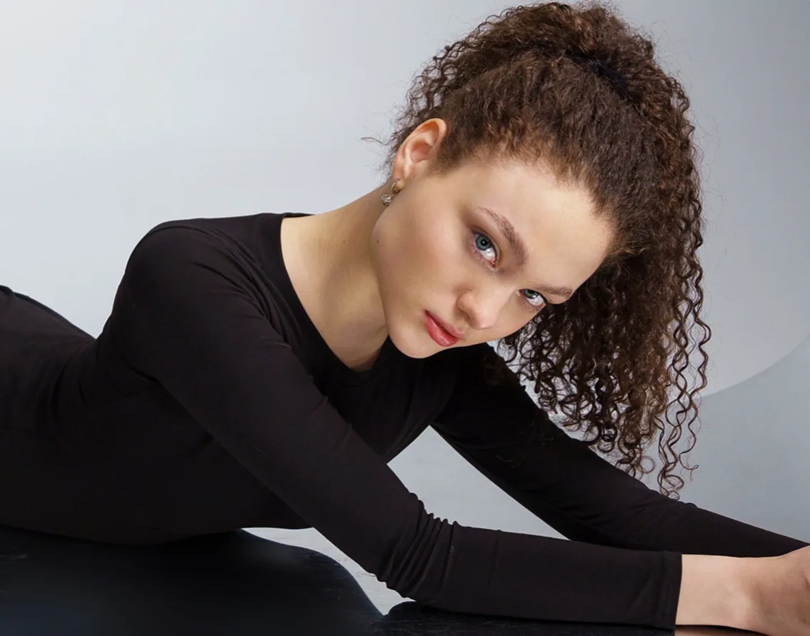 Olga Malska - Cosmos Model Management