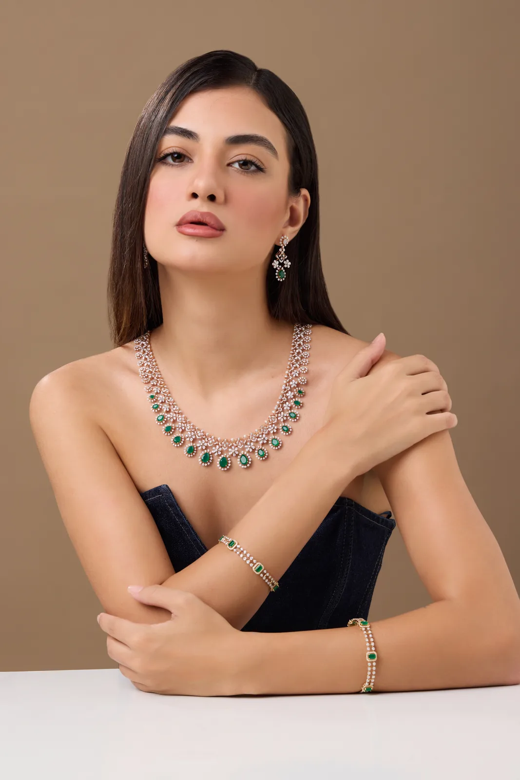 Saba Mehri - Cosmos Model Management