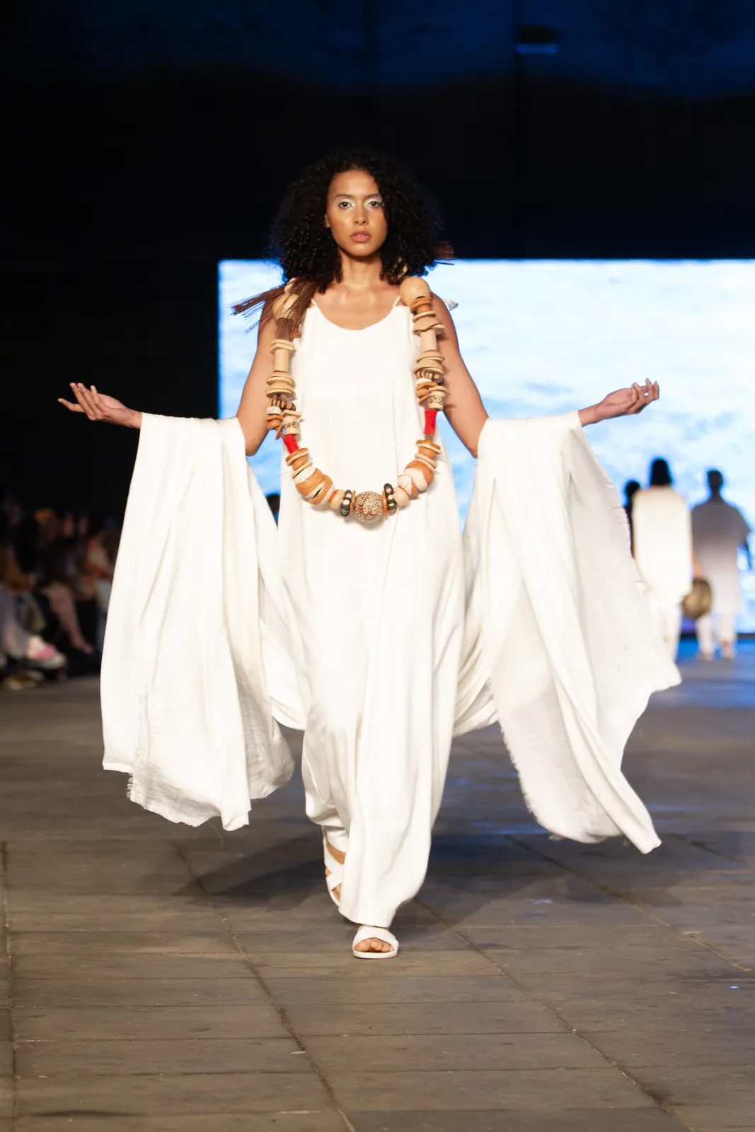 Samantha Batista - Cosmos Model Management