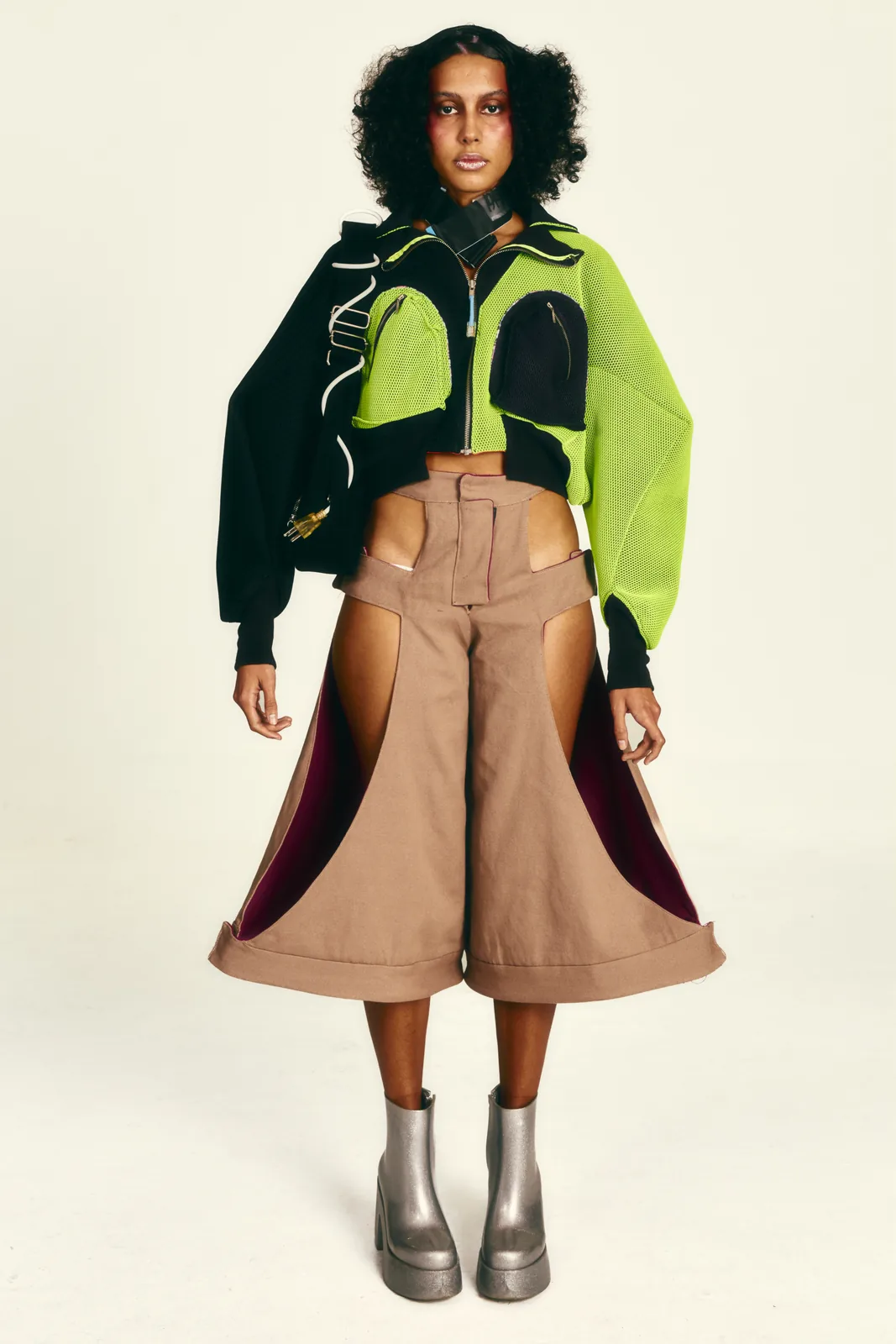 Samantha Batista - Cosmos Model Management