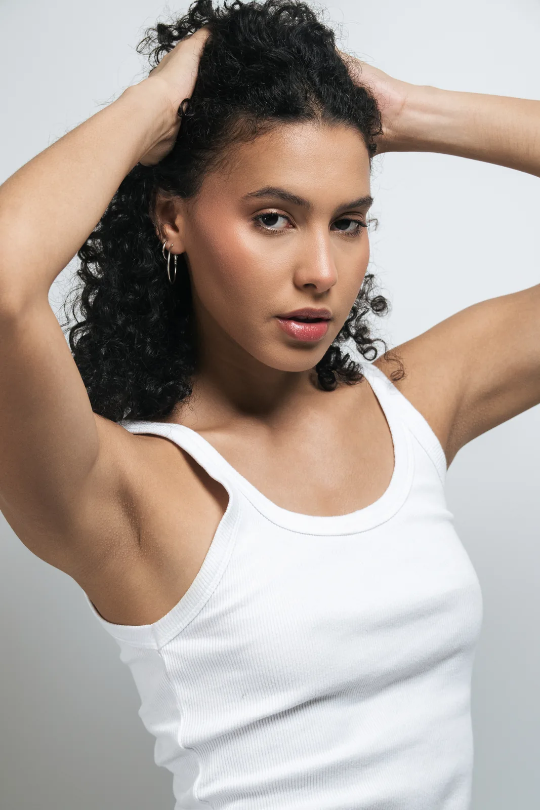 Samantha Batista - Cosmos Model Management