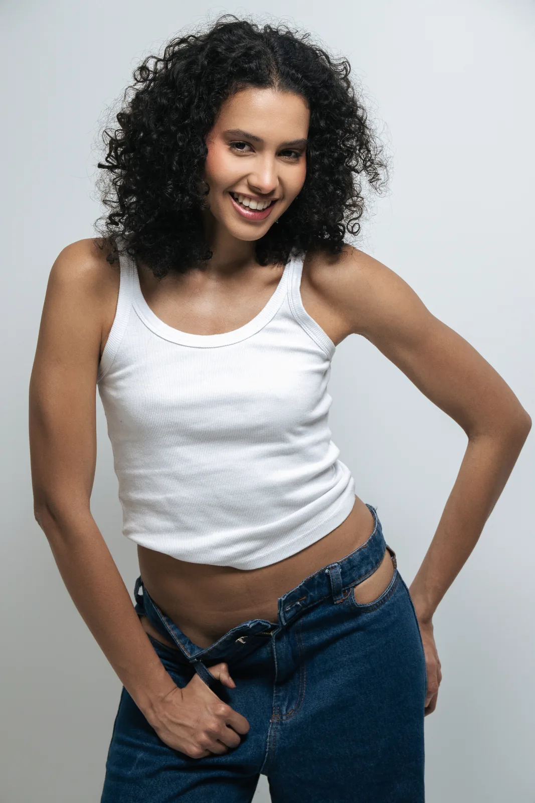 Samantha Batista - Cosmos Model Management