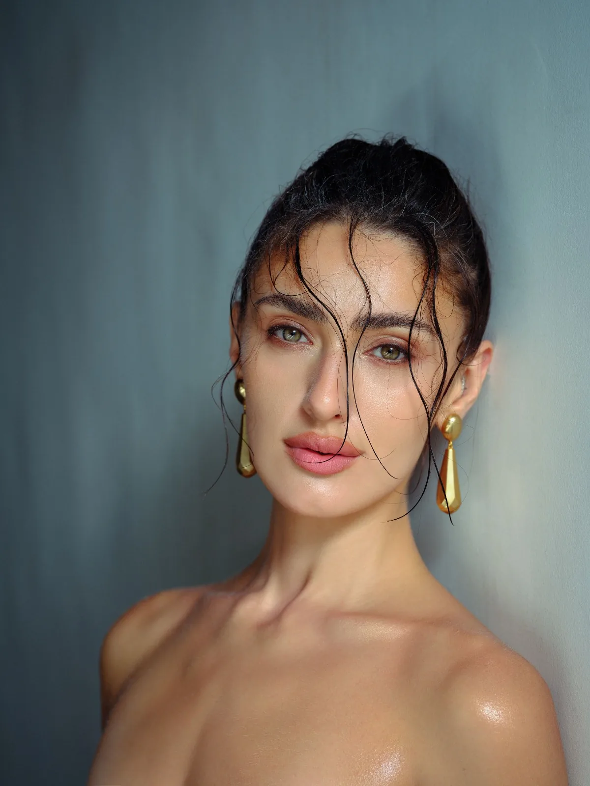 Tetiana Pavlushenko - Cosmos Model Management