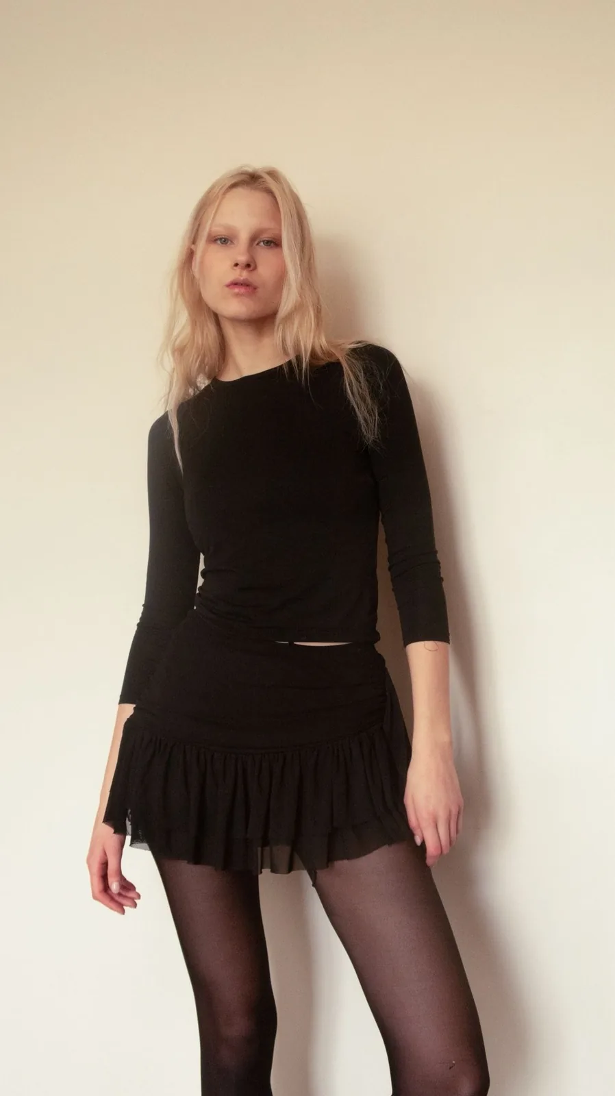 Vesta Deive - Cosmos Model Management