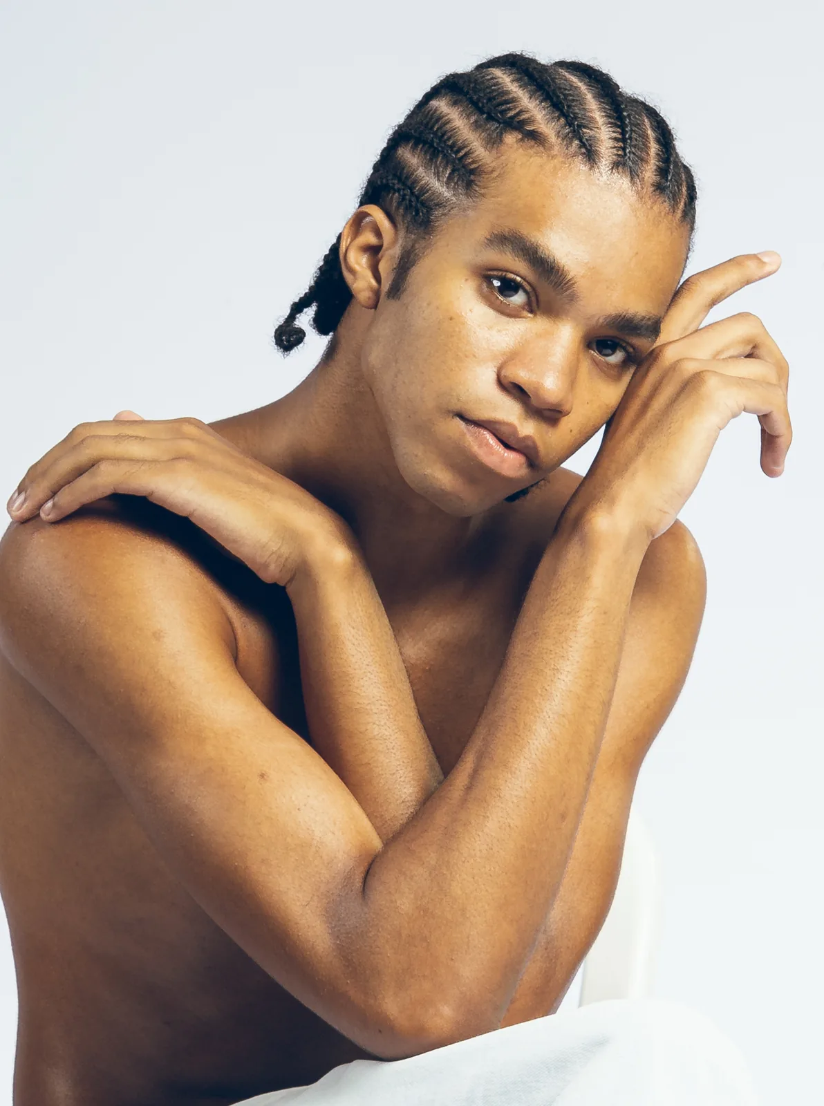 Yan Levi - Cosmos Model Management